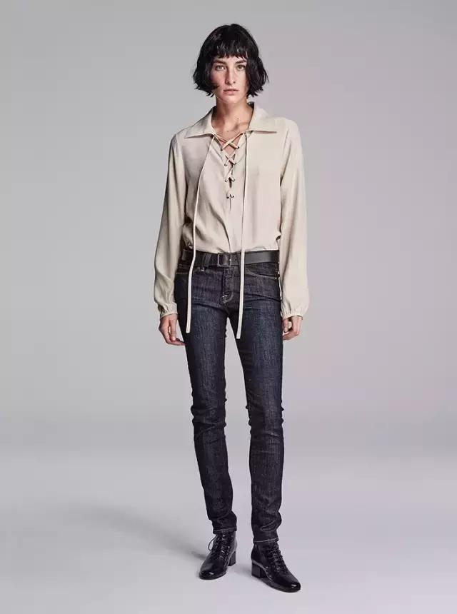 这个牌子的牛仔裤请给我来一打！