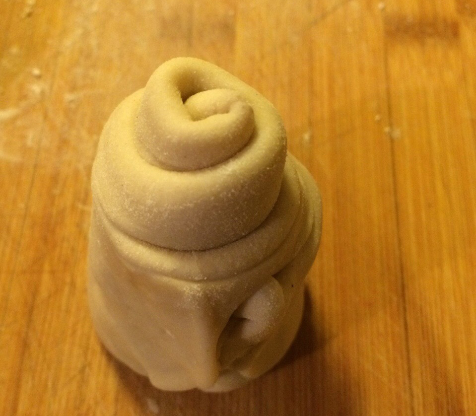 每一层都是酥脆的火烧,千层肉火烧外酥里软