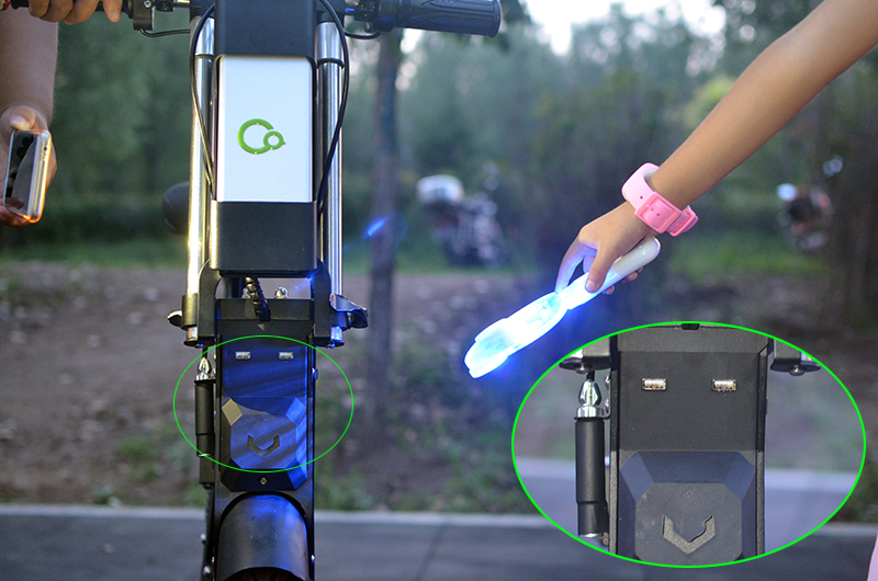 公园便携折叠小孩车,公园电动儿童游玩车