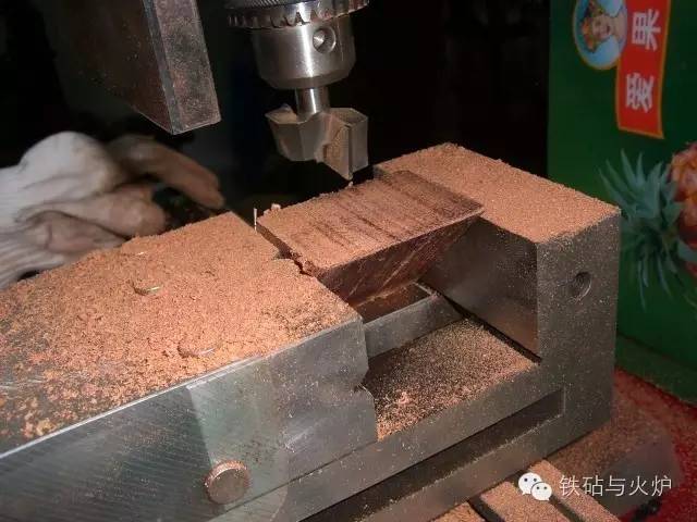 自制超简易菜刀磨刀器,简易磨刀器制作