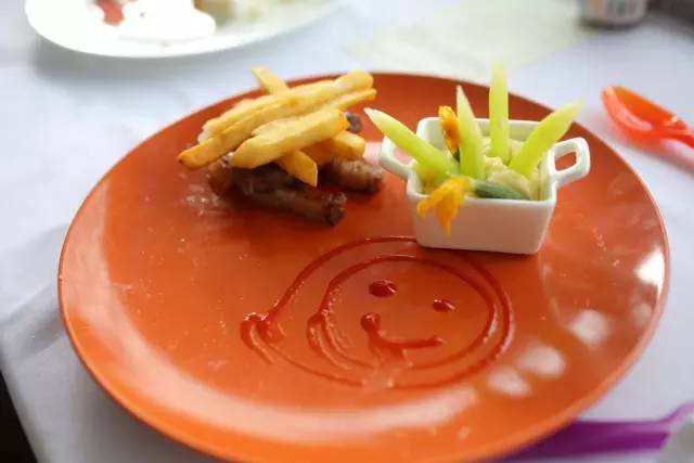 深圳jw万豪酒店婚宴大宴会厅,深圳jw万豪泳池价格