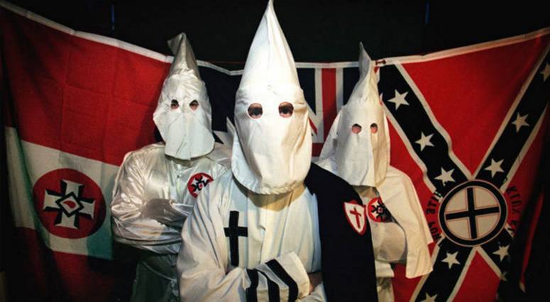 种族冲突与三K*党**——《*手党黑**3》这部黑帮沙盘游戏能为我们带来什么？