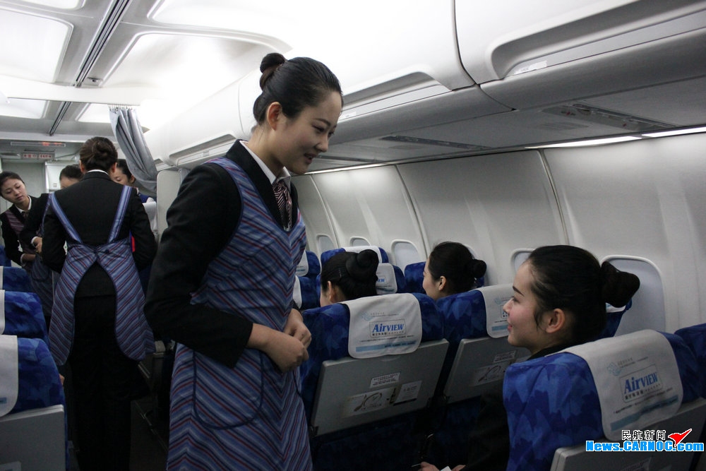 频繁“打飞的”，必备技能为面子形象工程背书