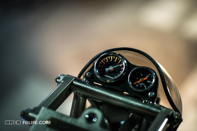哈雷750改装套件,老车翻新改造宝马750