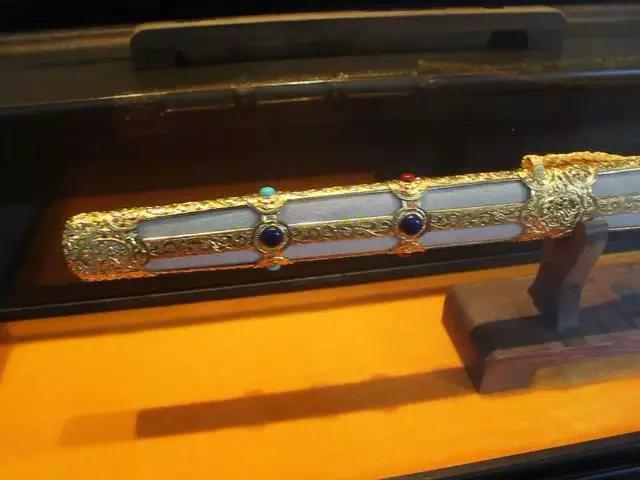 鲨鱼皮和珍珠鱼皮区别,冷知识鲸鲨