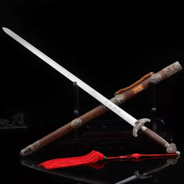 花纹钢乾隆宝剑,乾隆年制宝剑