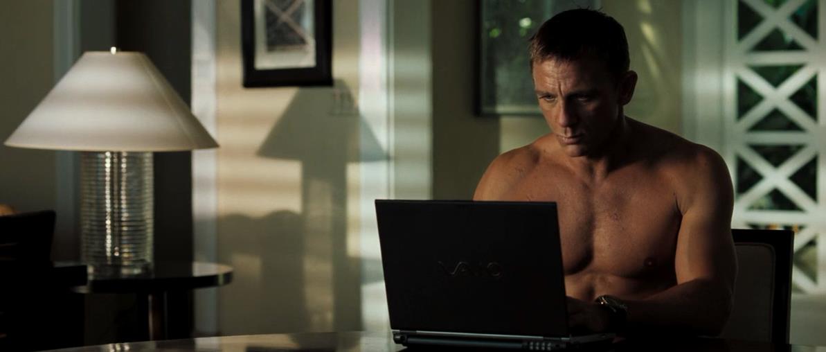 还记得06年的索尼吗，《007：皇家*场赌**》中那些数码科技