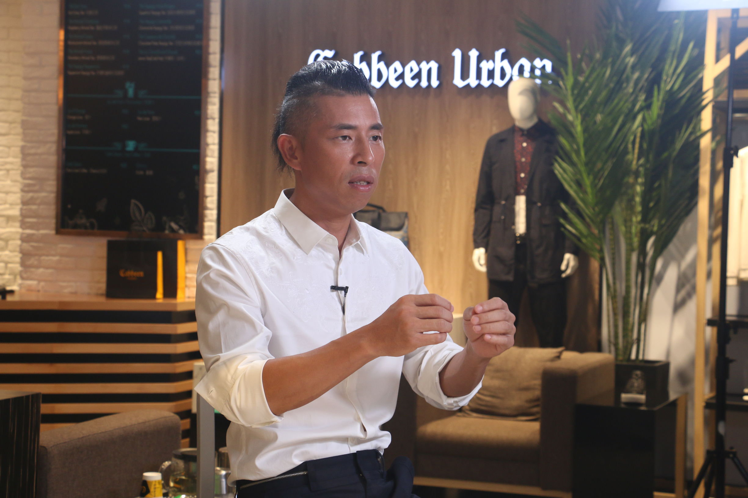 卡宾怎么讲解衣服搭配,有趣比优秀更重要