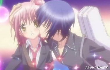 情侣接吻超甜视频动漫,超甜情侣的恋爱日常动漫