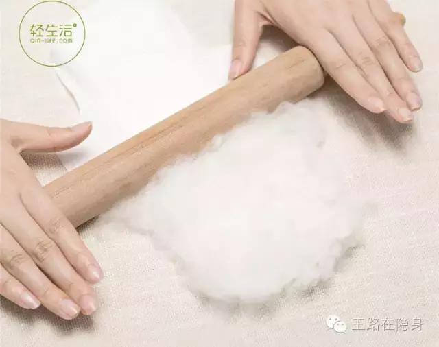 他为女朋友做了一款卫生巾