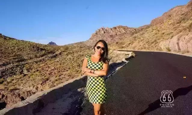 大写的服！这位四川女博士豁出去了，在美国一路“撒野”！