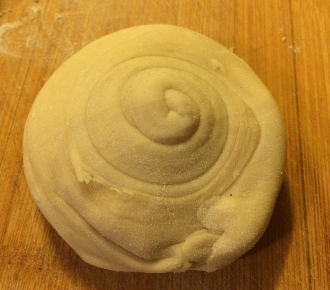 每一层都是酥脆的火烧,千层肉火烧外酥里软