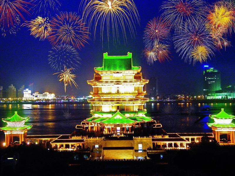 黄鹤楼滕王阁岳阳楼江南三大名楼,滕王阁黄鹤楼岳阳楼都在哪