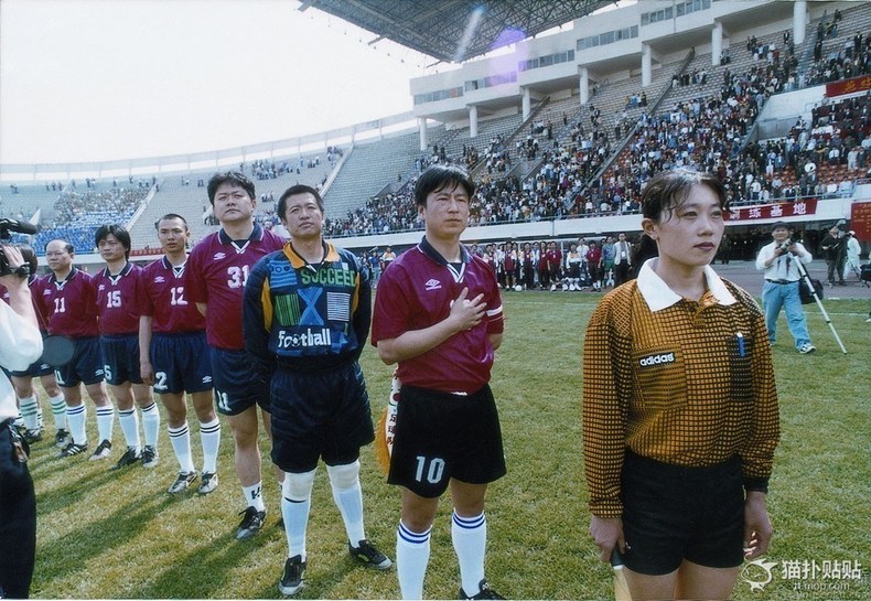 明星“球员”:唐僧变肥罗，谭咏麟踢断两根韧带