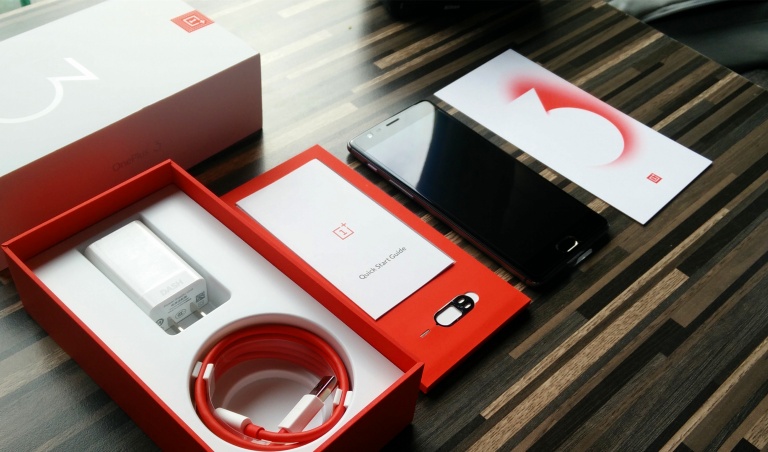 手感最好的手机一加,一加手感