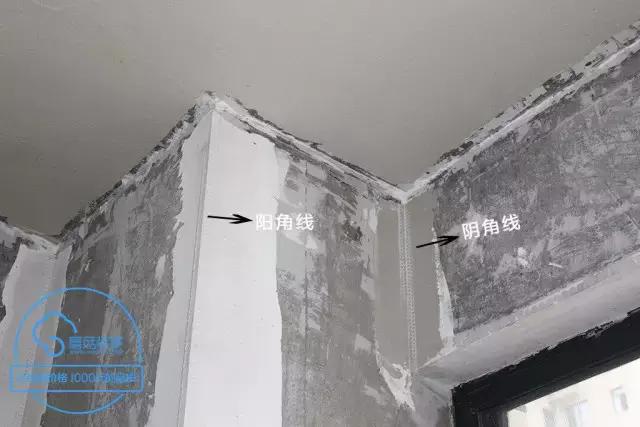 装修完没多久为什么烂墙根,装修没多久墙面就开裂什么原因