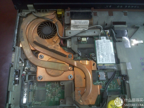 ibmt61笔记本拆机换固态硬盘,ibmt60拆机清灰教程