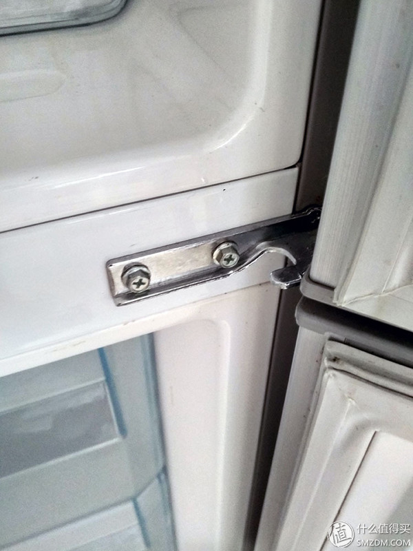 哈，你家的冰箱能安装QQ斗地主吗？