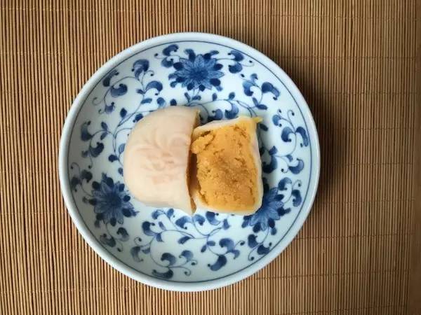 香港月饼火爆,香港奶黄流心月饼