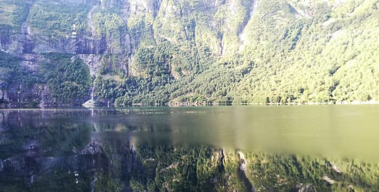 挪威的镜湖,挪威镜湖