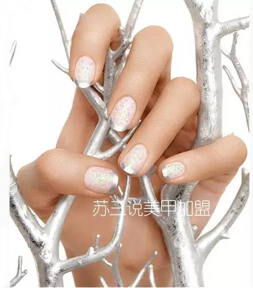 美甲半永久如何做好,美甲半透中长