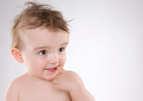 婴幼儿不会吐痰怎么办,五个月小孩不会吐痰怎么办