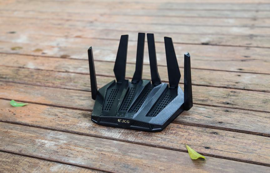 千兆路由器测评6天线,6根天线的路由器推荐