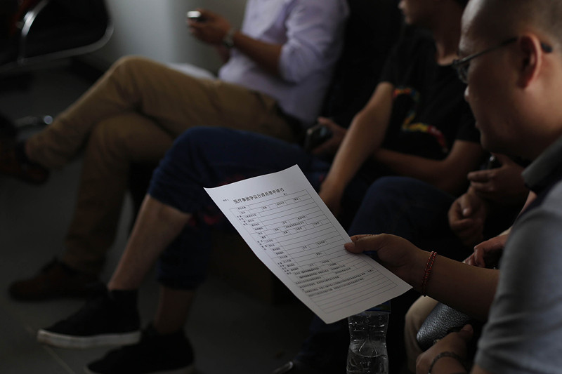 男子切除右肾后体检惊现两个肾,男子手术后左肾离奇消失