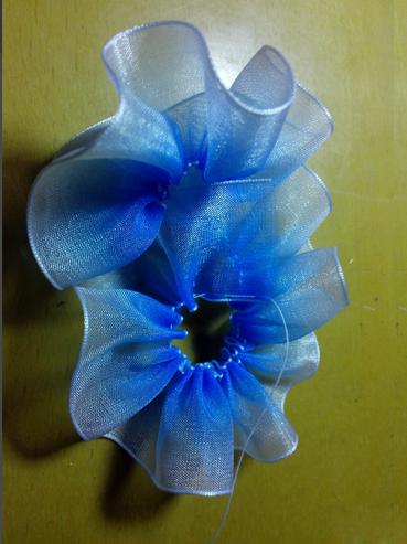 如何用丝带编蝴蝶结发卡,丝带diy蝴蝶结发卡图片教程