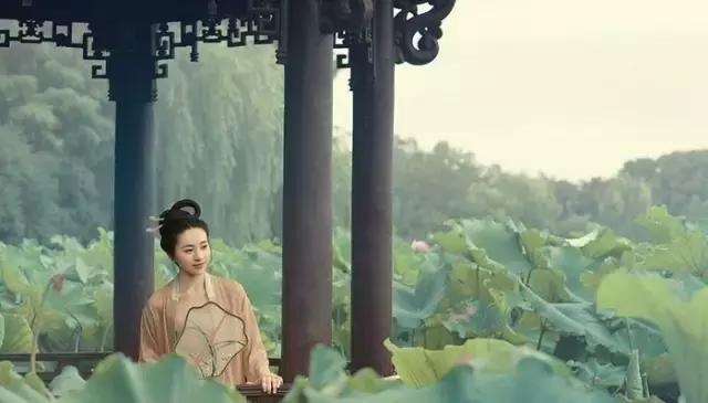 中国汉服穿搭女,好看的汉服搭配女