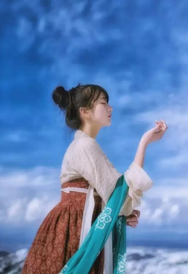 中国汉服穿搭女,好看的汉服搭配女