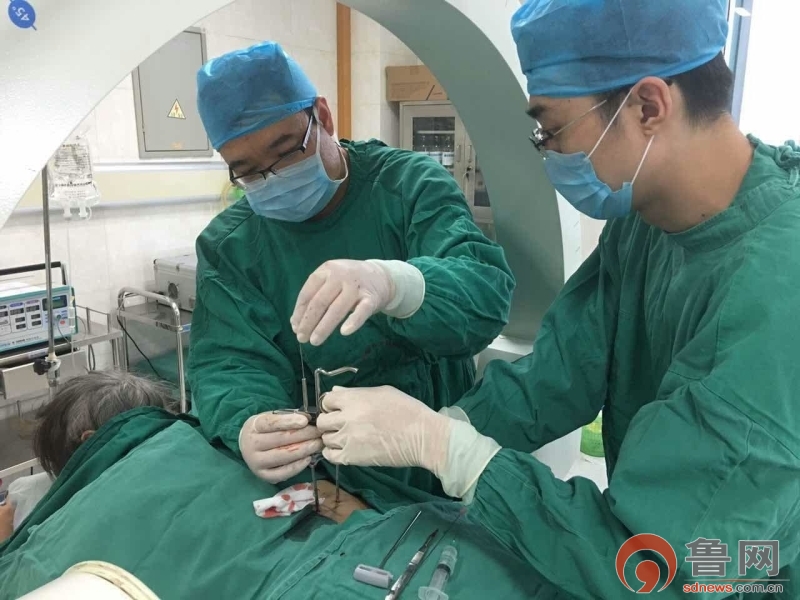 潍坊市中医院颈腰痛科的微创新技术----PVP联合125I放射粒子植入治疗脊柱转移瘤