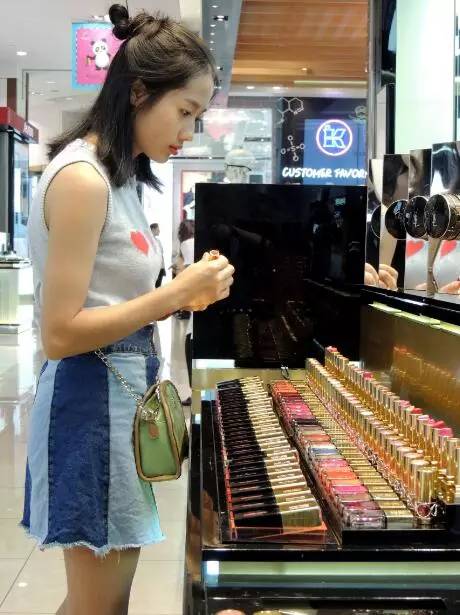 传说中的斩男香,斩男红口红