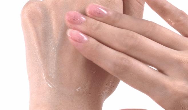 爽肤水刺痛是过敏还是干,涂爽肤水刺痛是缺水吗