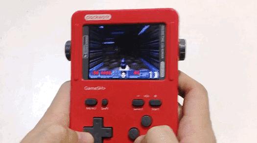 最适合学生党玩的游戏掌机,时空穿梭机带你穿越