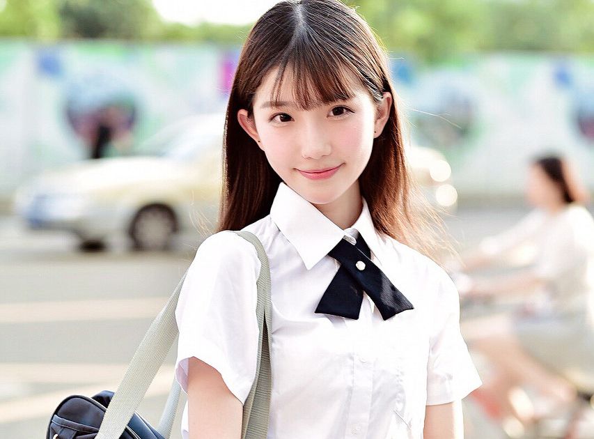 小说：豪门总裁竟是虐待狂，美女苦苦哀求离婚，小伙当即为她出头