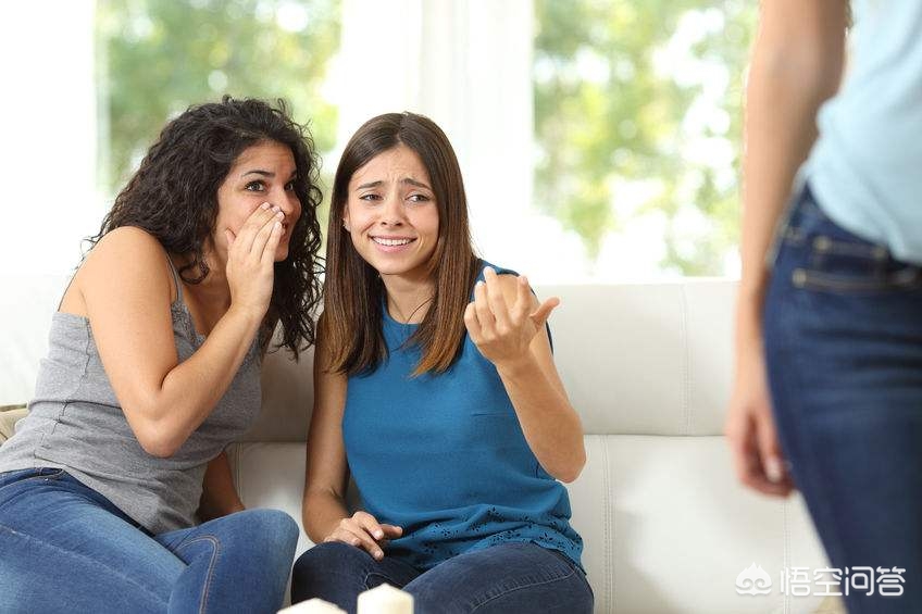 总喜欢在背地里说别人坏话的人，是一种什么心理呢？