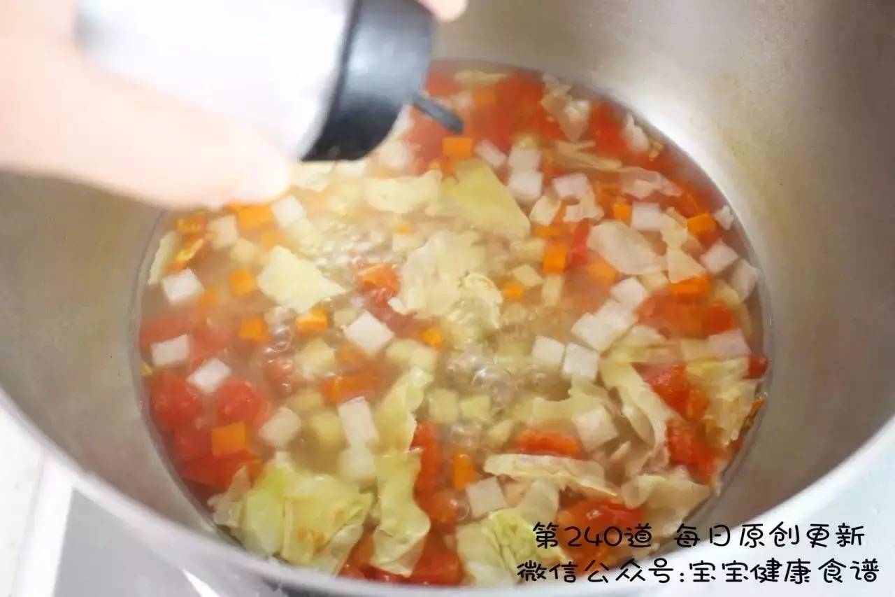 夏天给宝宝吃什么降火,秋天干燥宝宝吃什么降火去燥