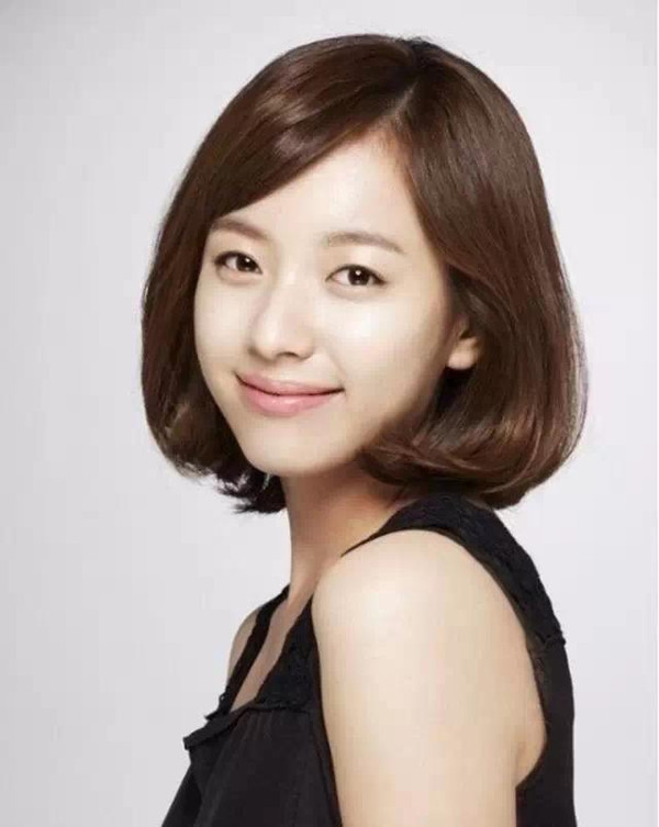 50岁减龄发型梨花烫,70后最洋气的发型梨花烫