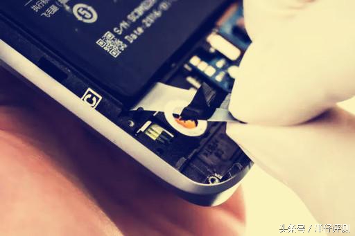 小米5位插线板拆解,小米5pro拆解