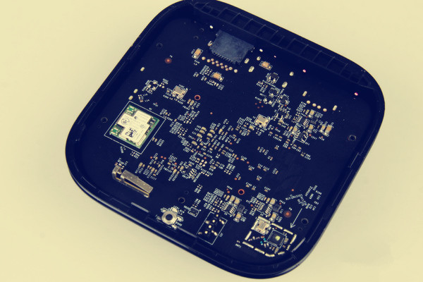 YunOS天猫魔盒1S硬件拆解