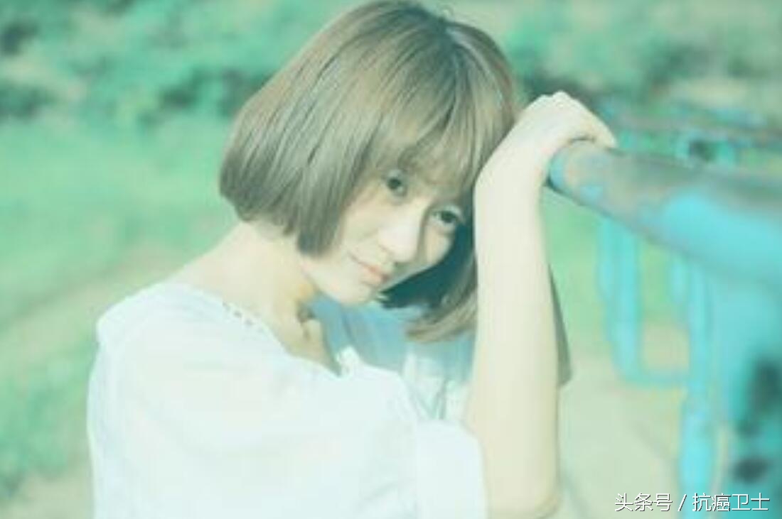 癌症女孩化疗,癌症化疗女孩