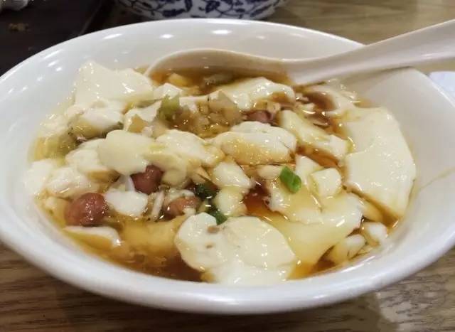 满大街牛肉面哪家最好,满街香重庆小面