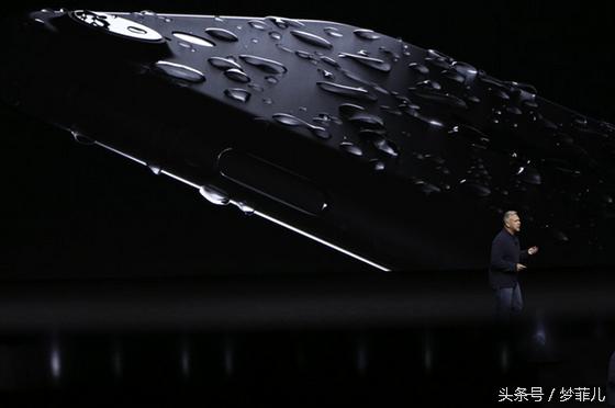 iphone7plus6.7寸,iphone7和7plus参数对比