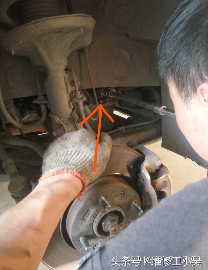 起亚正时皮带更换教程,2012年起亚正时皮带怎么换