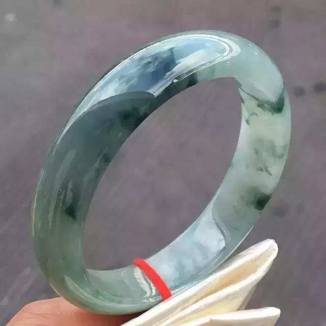 翡翠杀价,网购翡翠成品价格