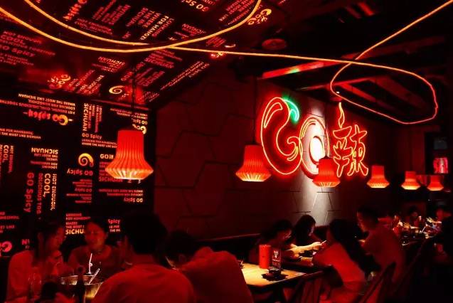 满大街牛肉面哪家最好,满街香重庆小面