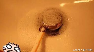 0元生活小妙招，家里的洗手盆容易堵，一根吸管解决它！