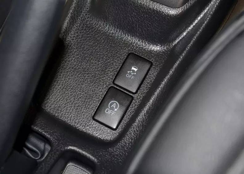 新到2017年丰田致炫,飞度和致炫和polo谁更值得买