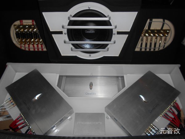 尚酷全车隔音升级音响,大众尚酷改装音响炸街车